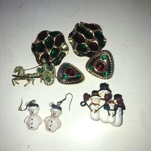 Vintage Festive Holiday Jewelry -earrings and brooches- dress for the season